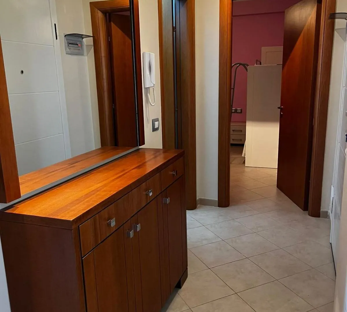 Apartamento Sun Of A Beach Vlorë Albania